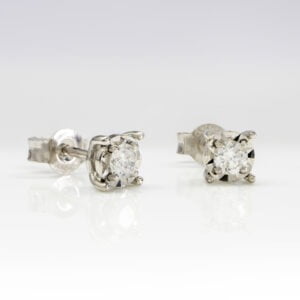 18K White Gold Diamond Illusion Stud Earrings 0.20CT