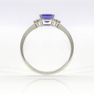 9K White Gold Tanzanite/Diamond Dress Ring 1.04CT