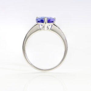 14K White Gold Heart Tanzanite Ring 1.93CT