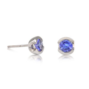 18K White Gold Tanzanite C-collect stud earrings 0.72CT