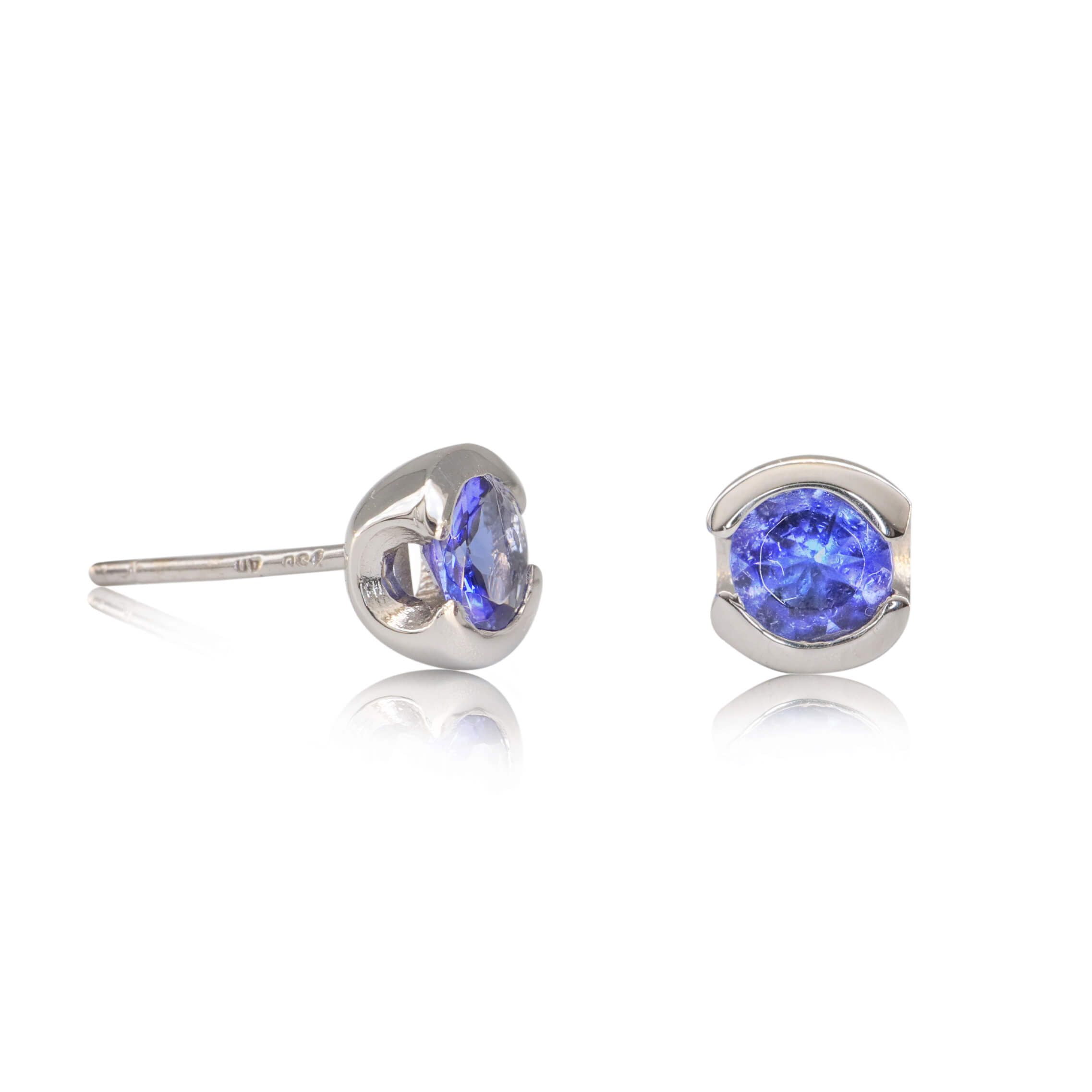 18K White Gold Tanzanite C collect stud earrings 0.72CT The