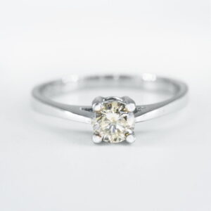 9K White Gold Diamond 4 Claw Knife Edge Core Solitaire Ring 0.26CT