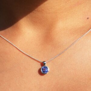 9K White Gold Tanzanite Total 0.76 Carat Tube Set Pendant