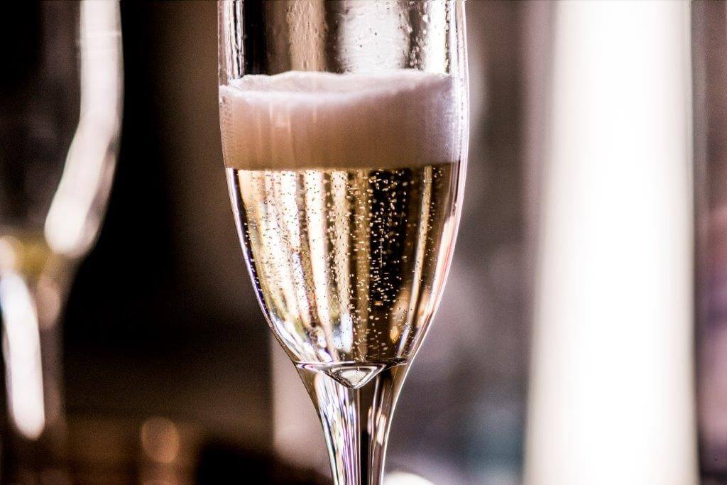 BUBBLY